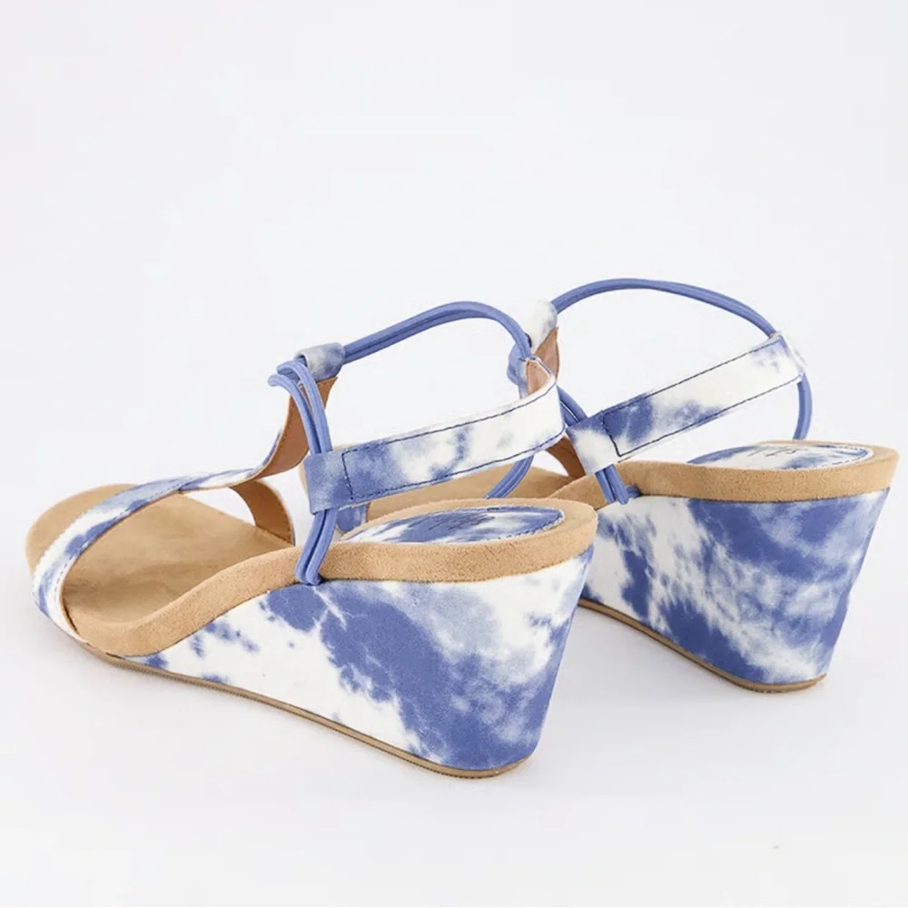 Style & Co Mulan Blue and White tie-dye Wedge Sandals size 9.5 W